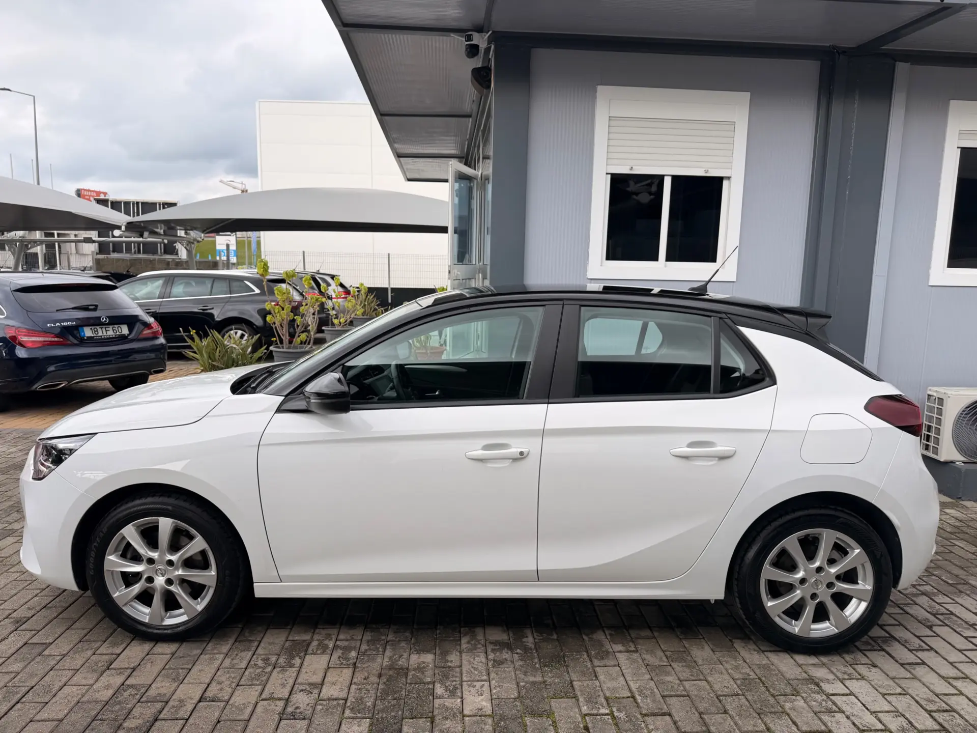 Opel Corsa 1.5 D Business Edition 5