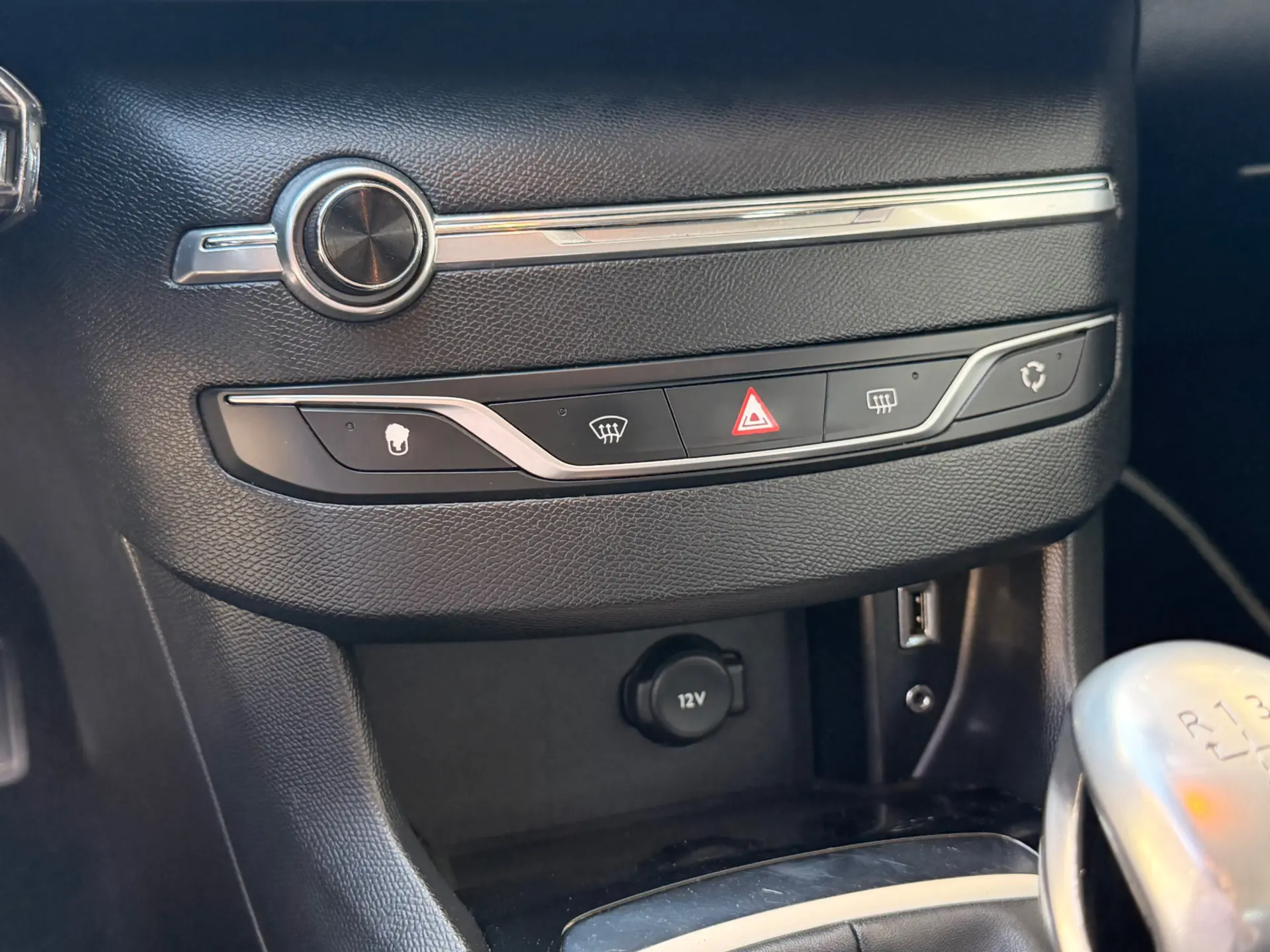 Peugeot 308 SW 1.6 BlueHDi Active 29