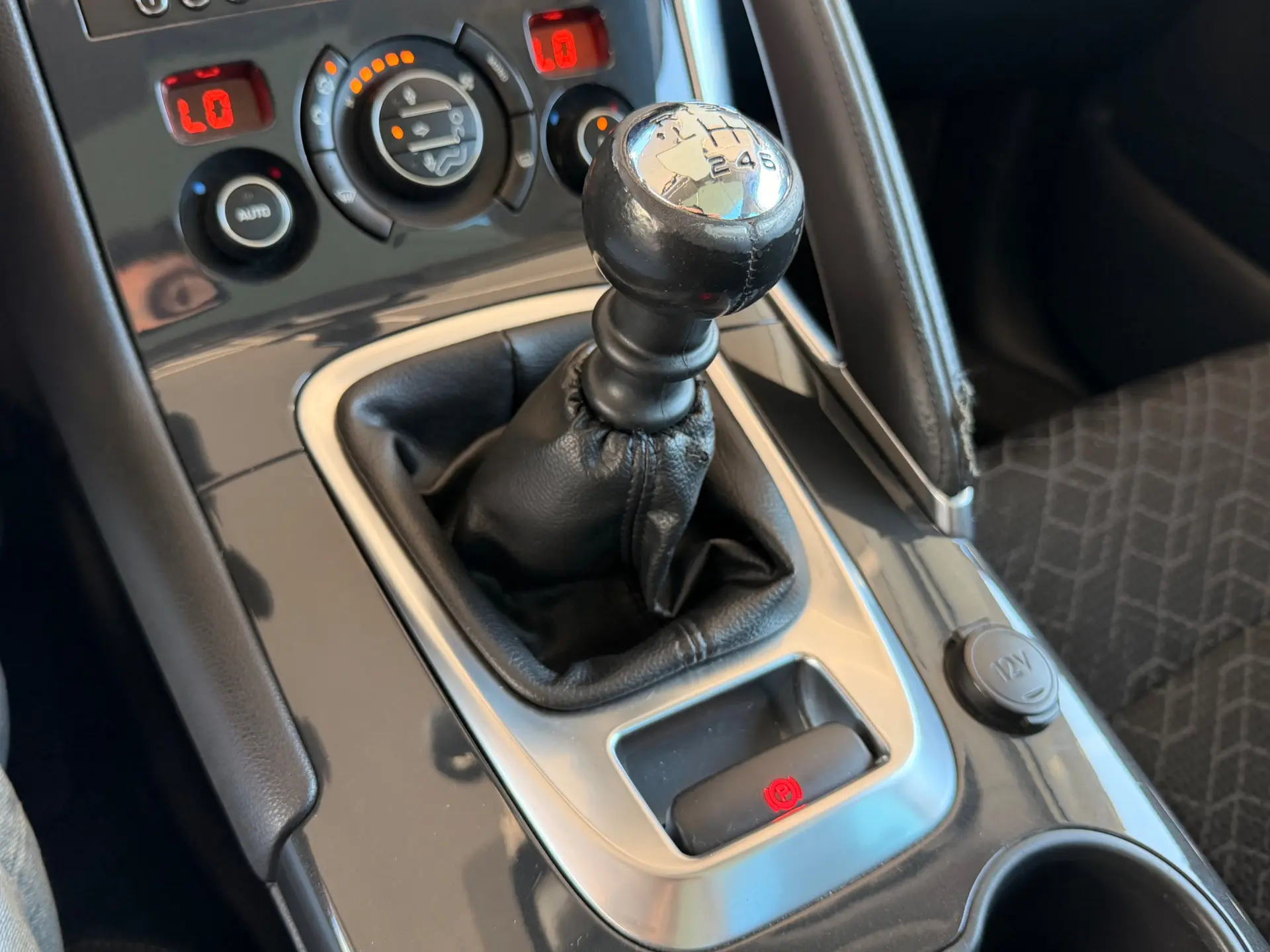 Peugeot 3008 1.6 BlueHDi Allure 31