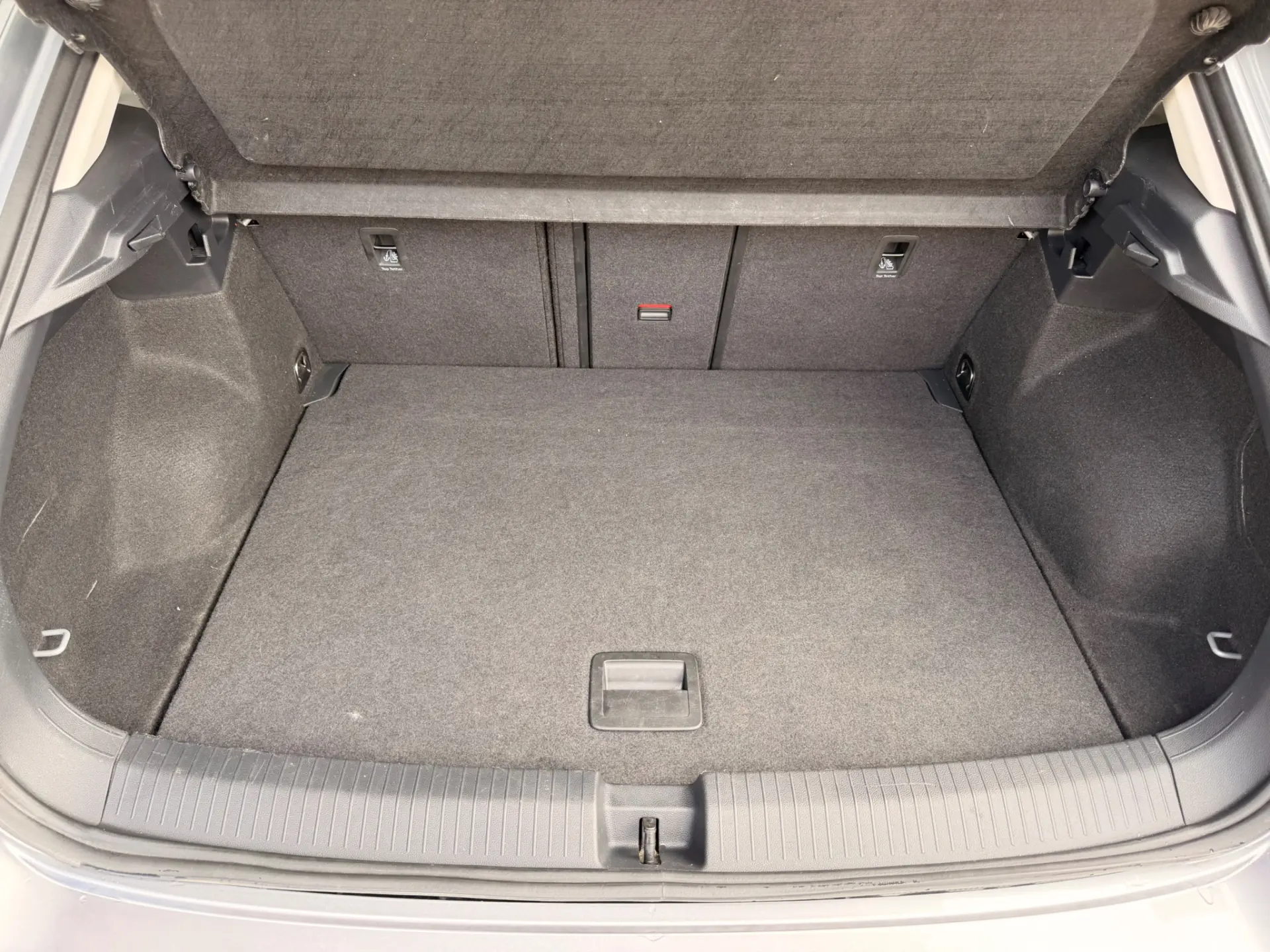 Volkswagen T-Roc LIFE 12