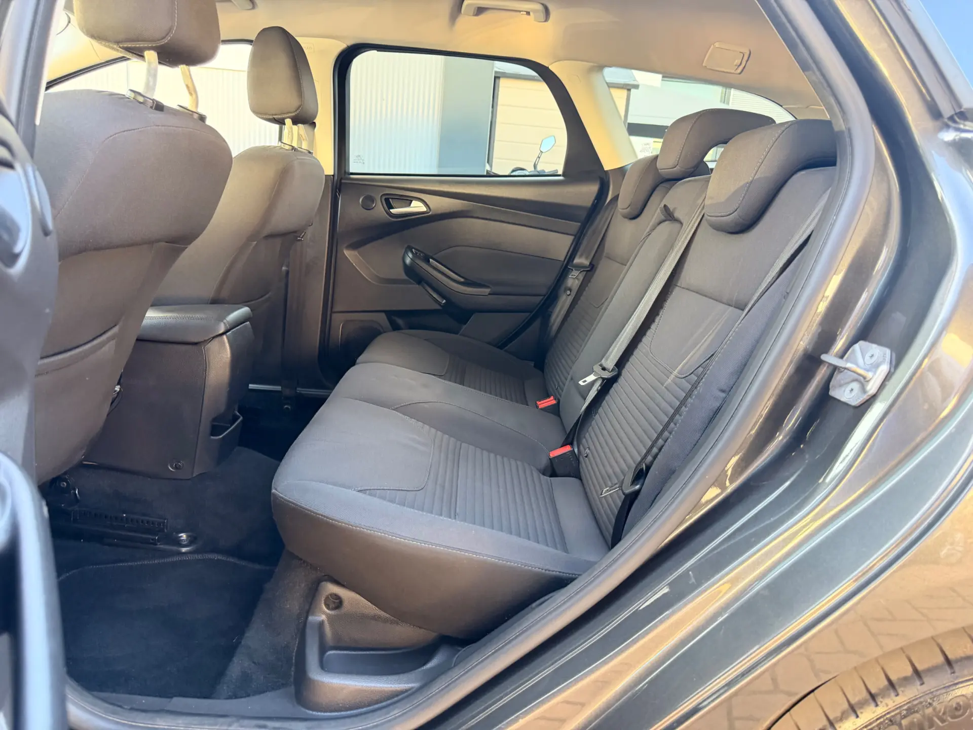 Ford Focus SW 1.5 TDCi EcoBlue Connected 49