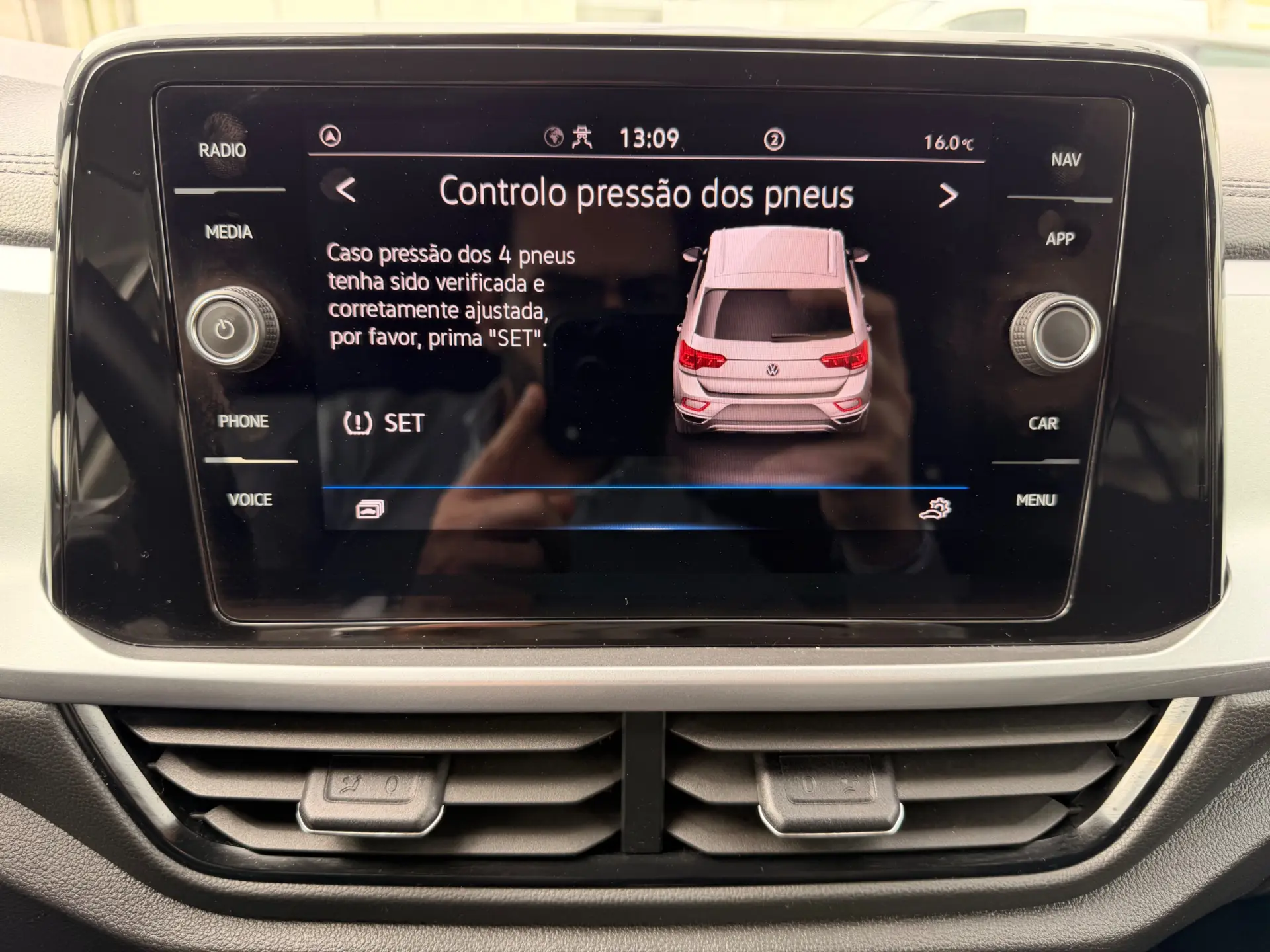 Volkswagen T-Roc LIFE 27