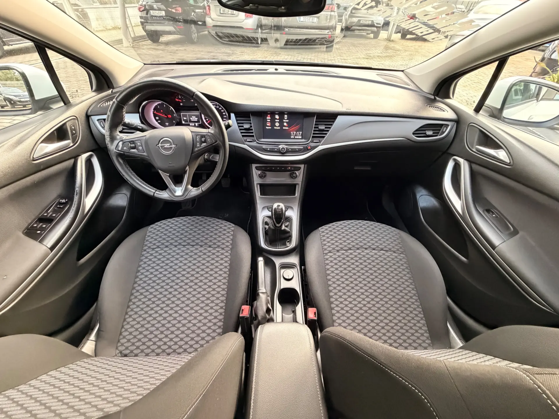 Opel Astra 1.5 D Business Edition S/S 11