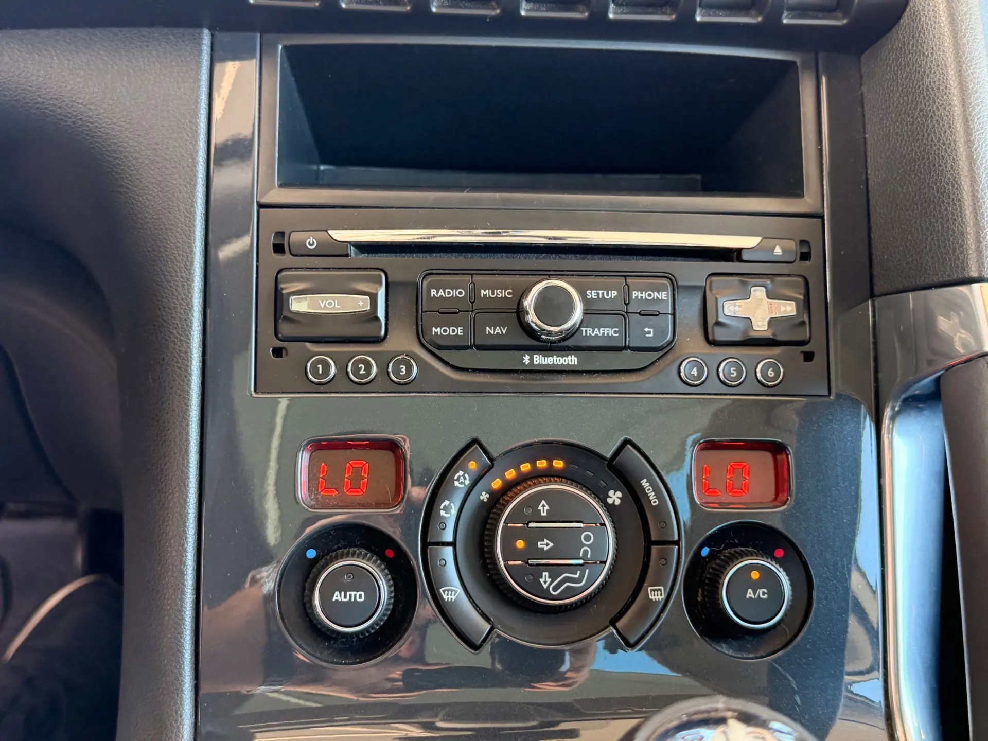 Peugeot 3008 1.6 BlueHDi Allure 29