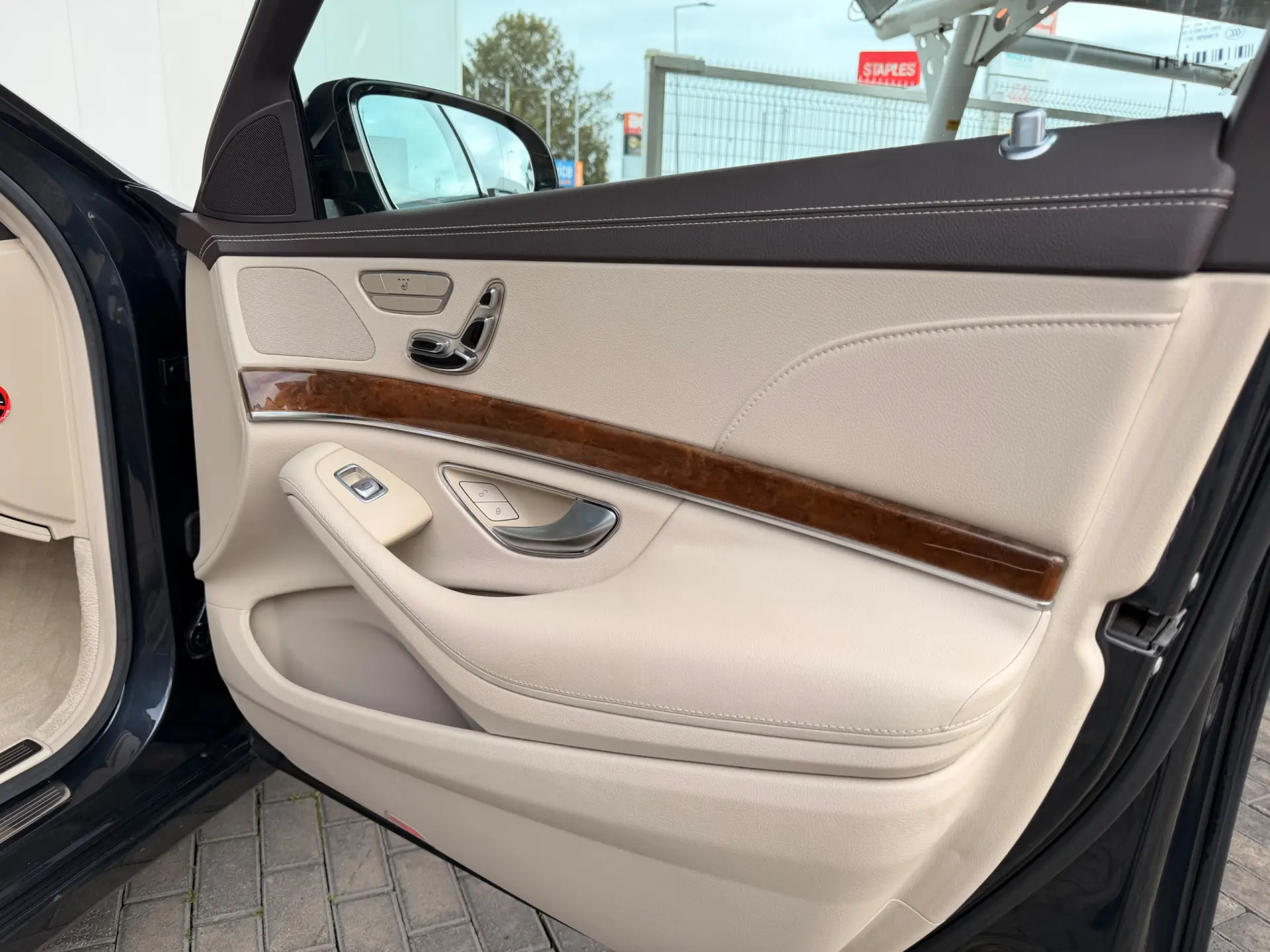 Mercedes-Benz S 300 43