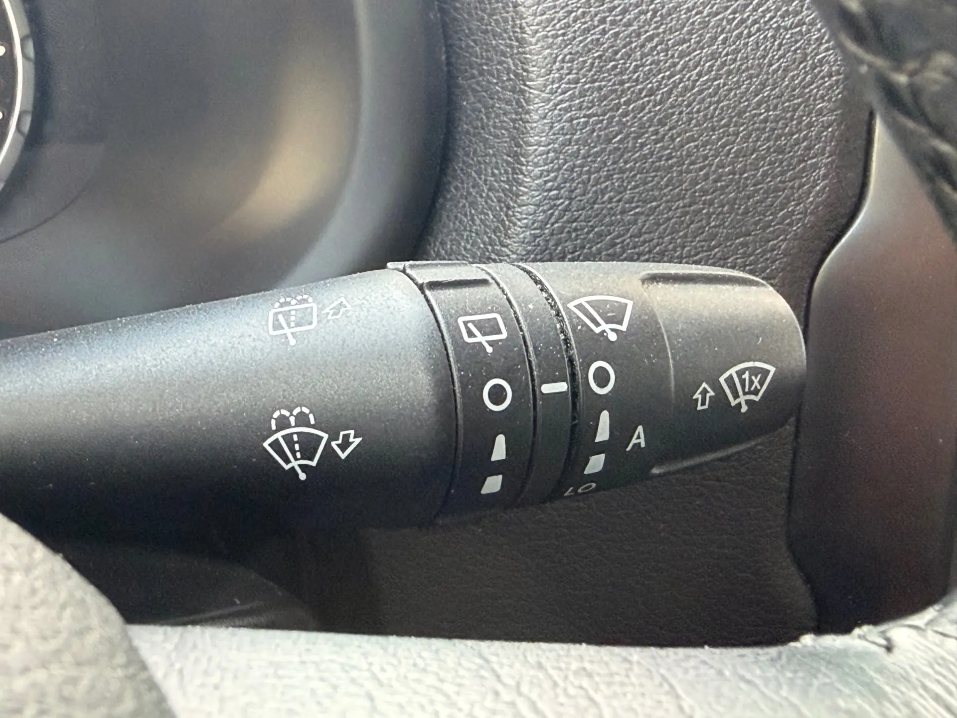 Jeep Renegade 1.6 MJD Limited DCT 17