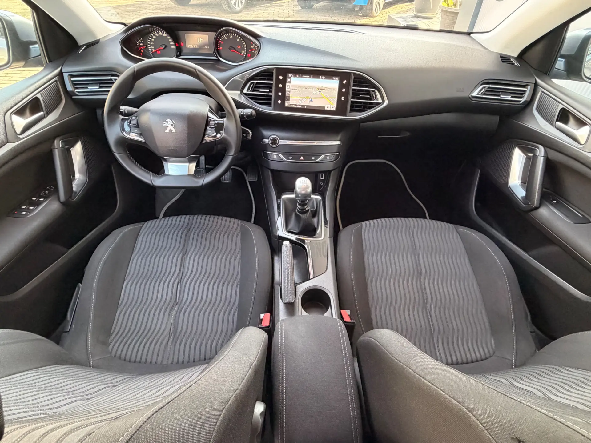 Peugeot 308 SW 1.6 BlueHDi Active 13