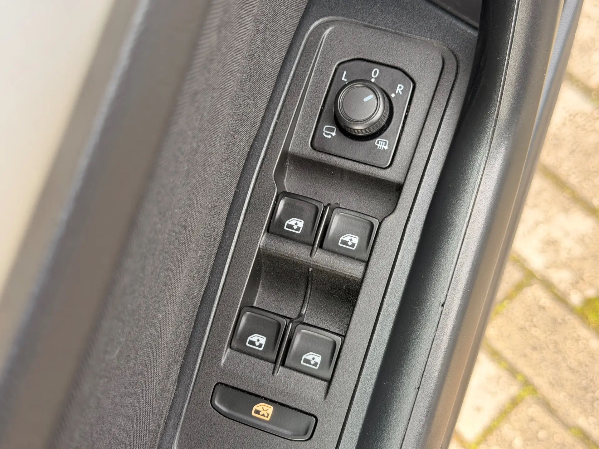 Volkswagen T-Roc LIFE 35