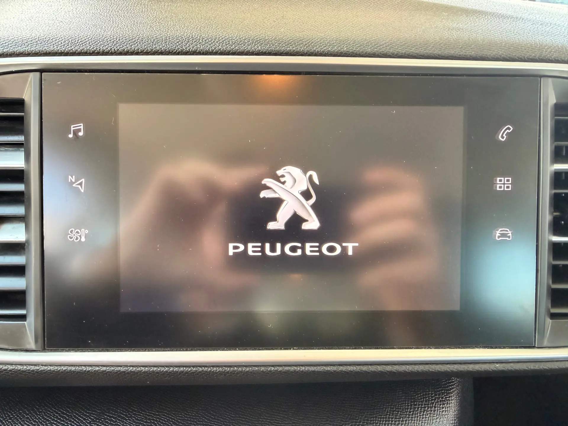 Peugeot 308 BlueHDI Active 28