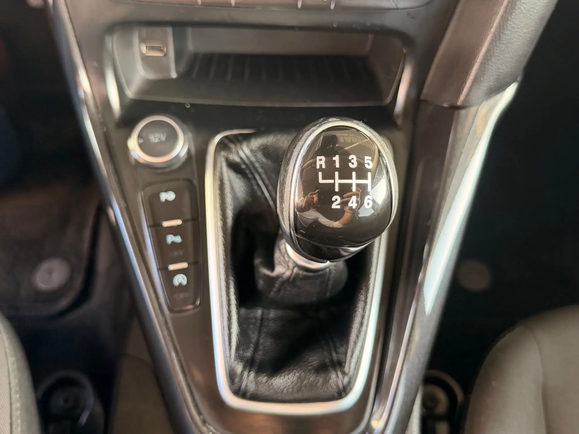 Ford Focus SW 1.5 TDCi EcoBlue Connected 34