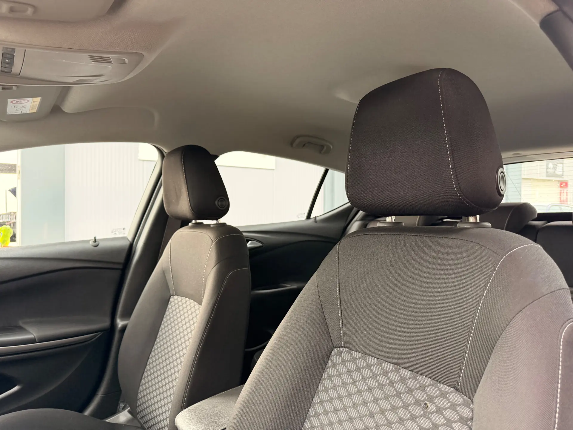 Opel Astra 1.5 D Business Edition S/S 27