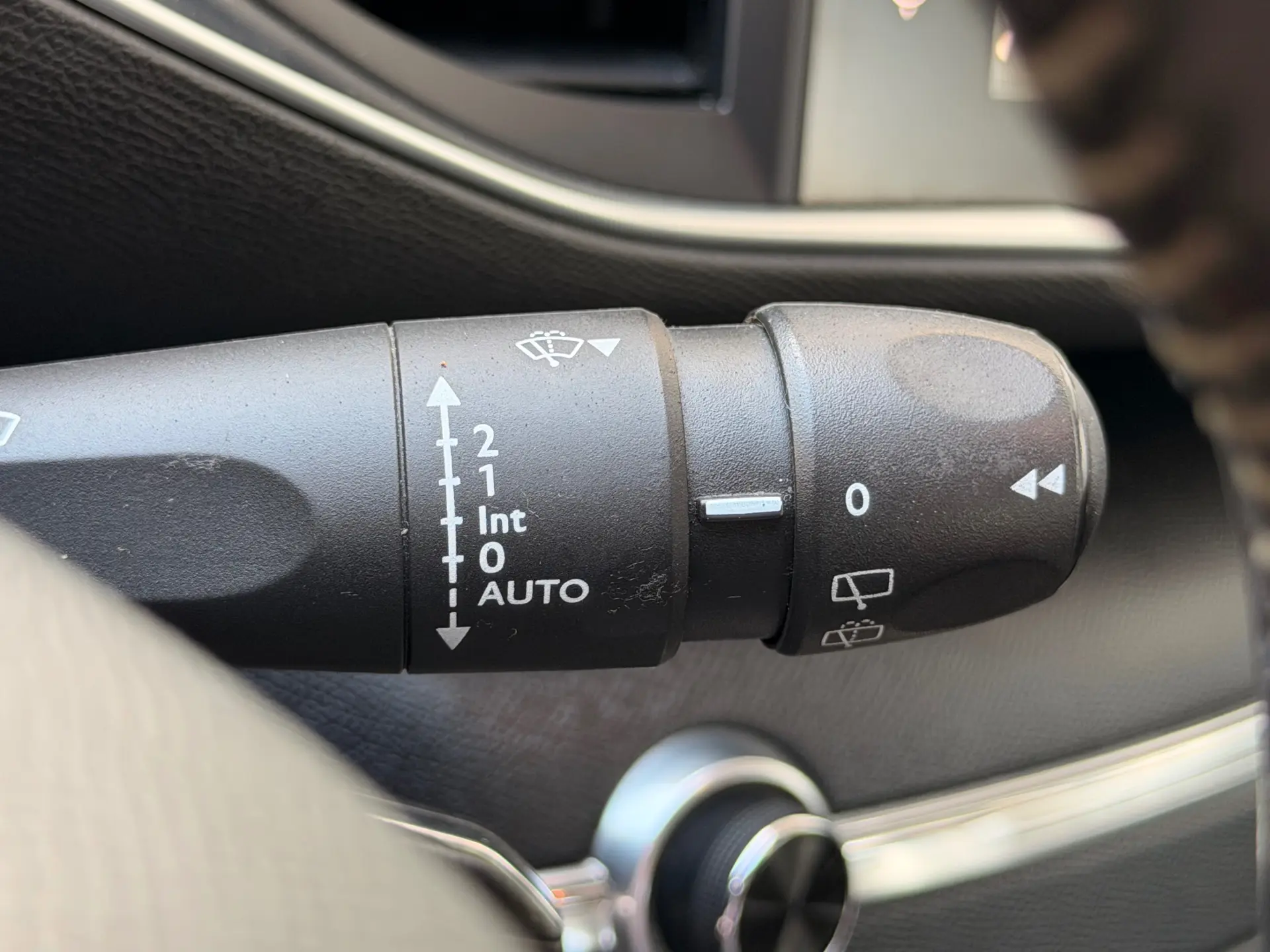 Peugeot 308 SW 1.6 BlueHDi Active 19