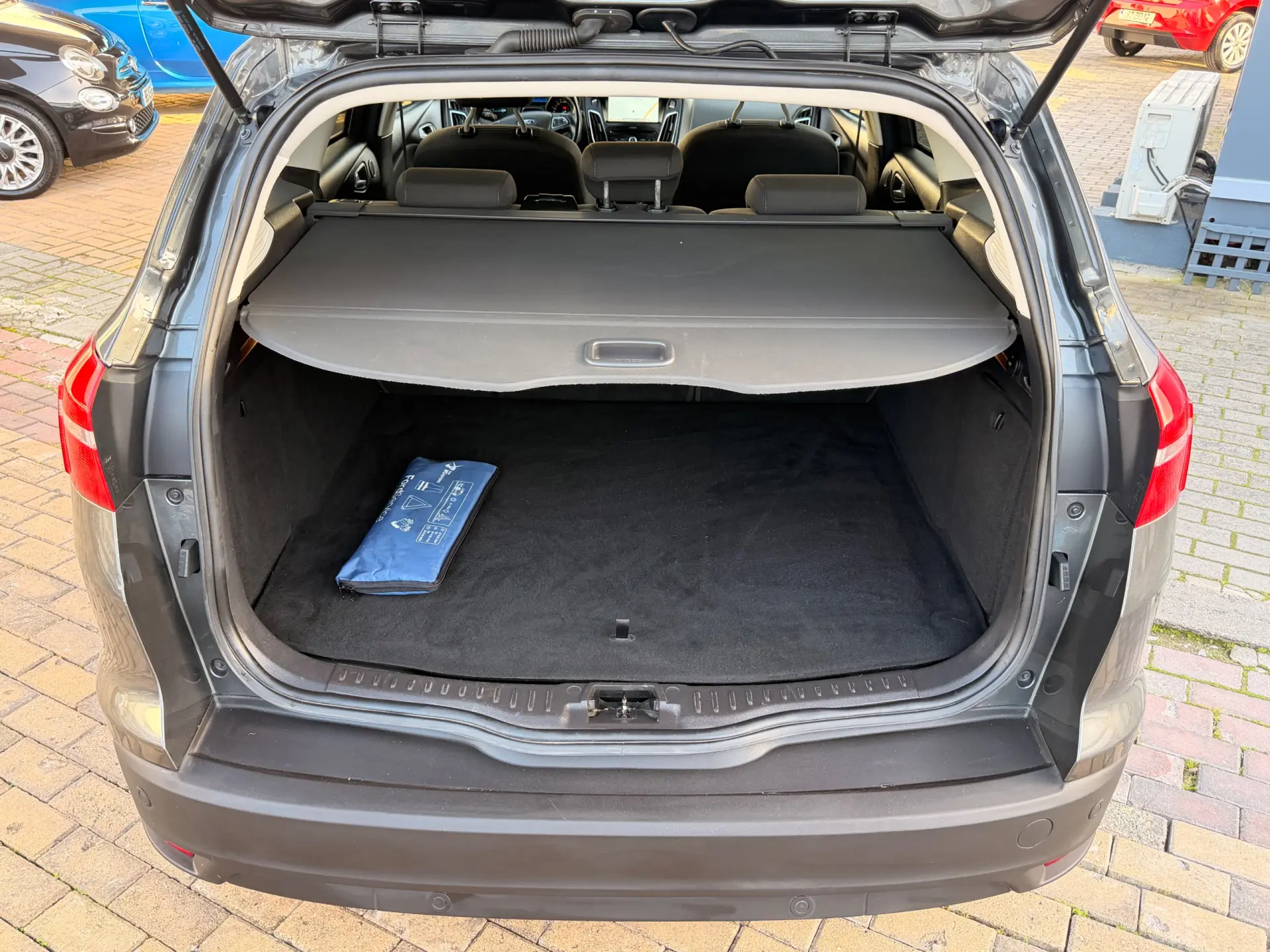 Ford Focus SW 1.5 TDCi EcoBlue Connected 10