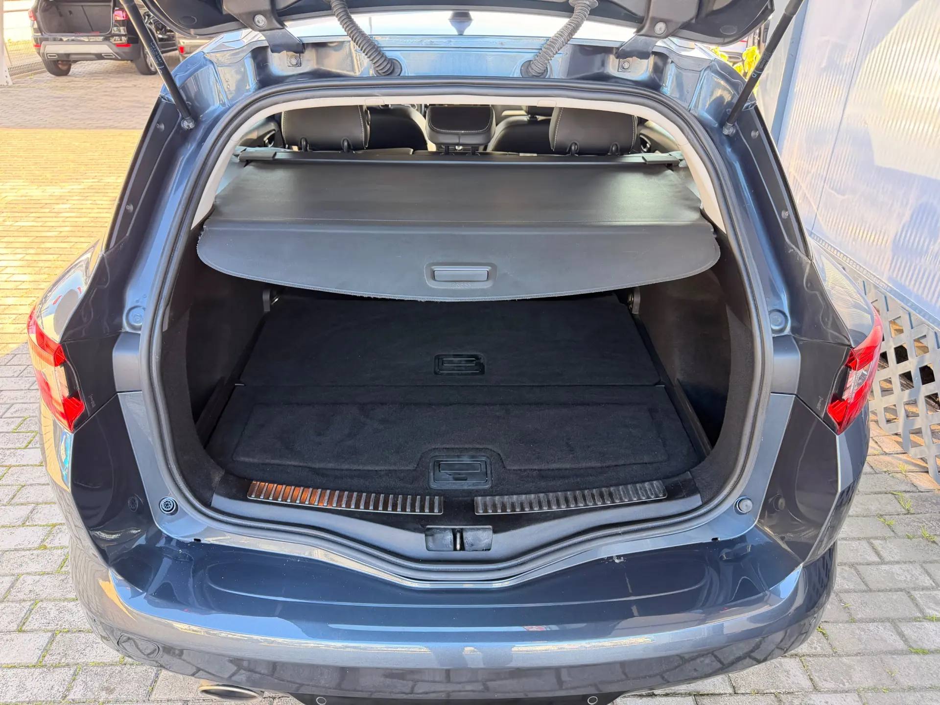 Renault Mégane Sport Tourer 1.5 Dci 10