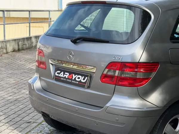 Mercedes-Benz B 180 CDi 12