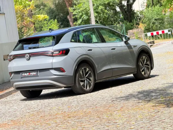 Volkswagen ID.4 77 kWh Pro Performance 5