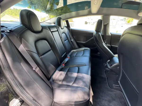 Tesla Model 3 Standard Range Plus RWD 25