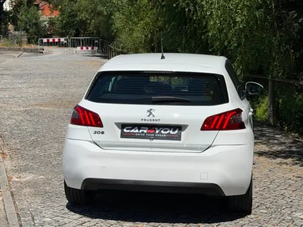 Peugeot 308 1.5 BlueHDi Active Pack 10