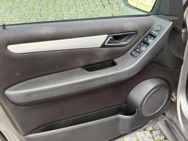 Mercedes-Benz B 180 CDi 27