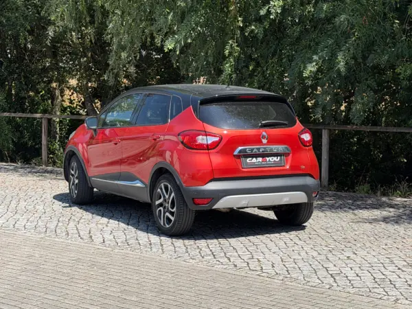 Renault Captur TCe 120 EDC Helly Hansen 14