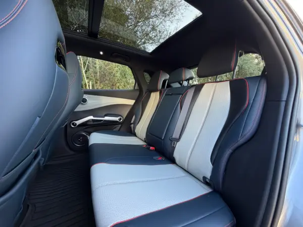 BYD Atto 3 60.48 kWh Design 46