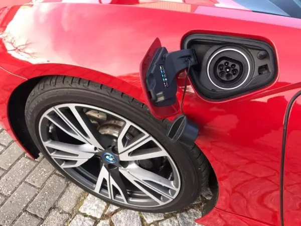 BMW i8 Coupé E-Drive 9