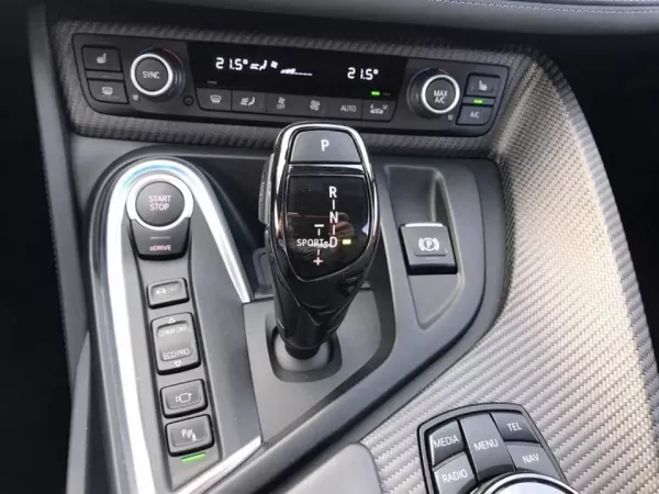 BMW i8 Coupé E-Drive 21