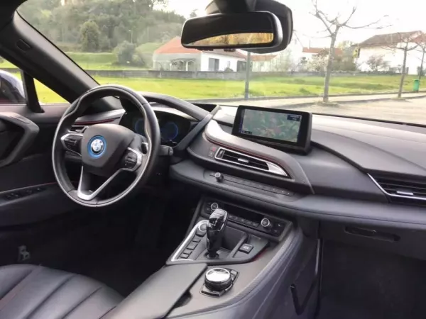BMW i8 Coupé E-Drive 25