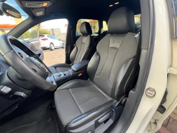 Audi A3 Sportback 1.6 TDi S-line 19