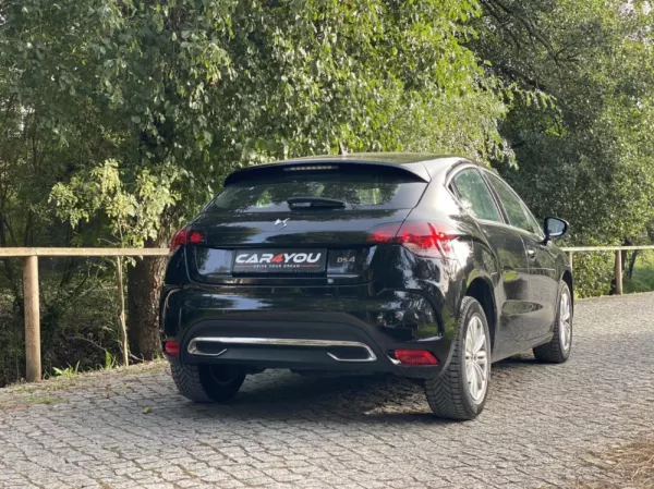 DS DS4 1.6 BlueHDi So Chic EAT6 11