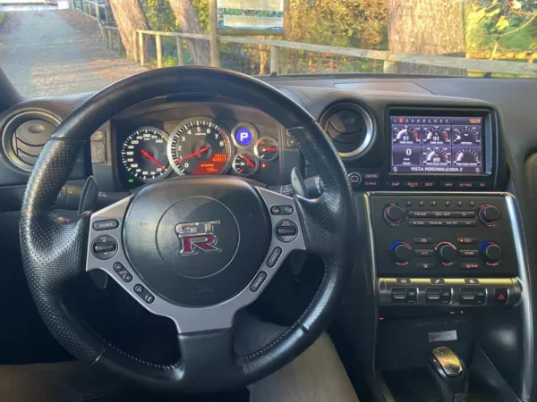 Nissan GT-R 3.8 V6 Premium Edition 18