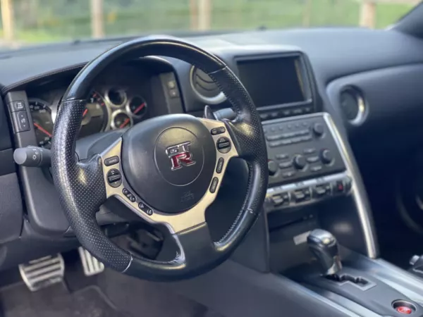 Nissan GT-R 3.8 V6 Premium Edition 22