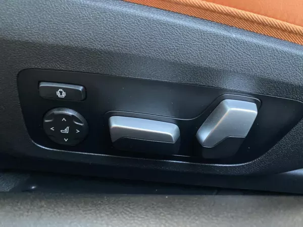 BMW M4 Competition 32