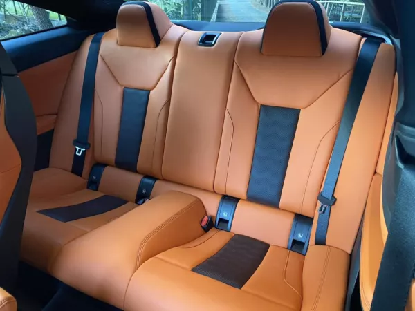 BMW M4 Competition 35