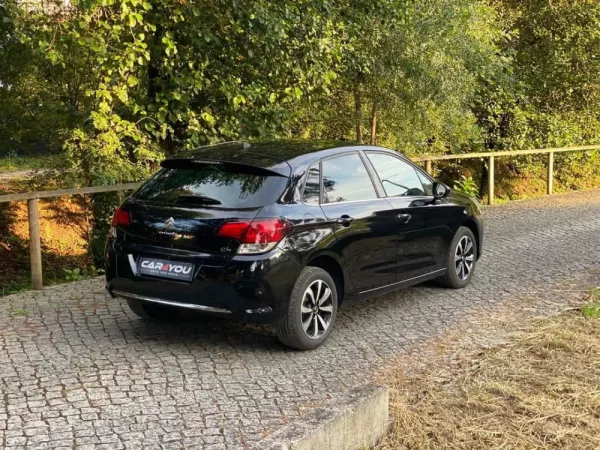 Citroën C4 1.6 BlueHDi Feel EAT6 8