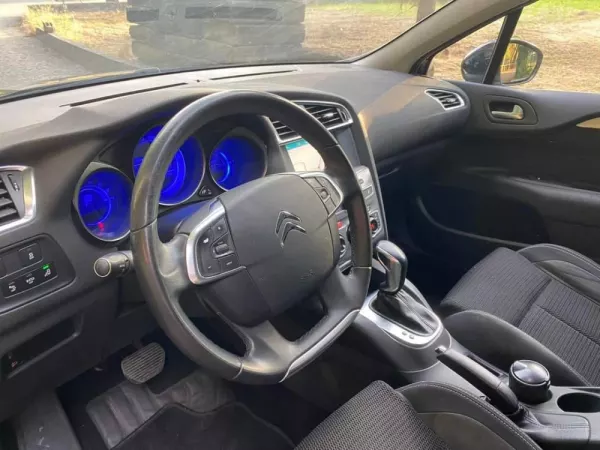 Citroën C4 1.6 BlueHDi Feel EAT6 23