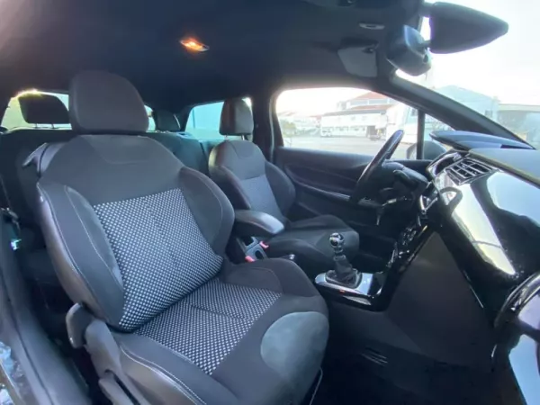 Citroën DS3 1.6 THP Sport Chic 18