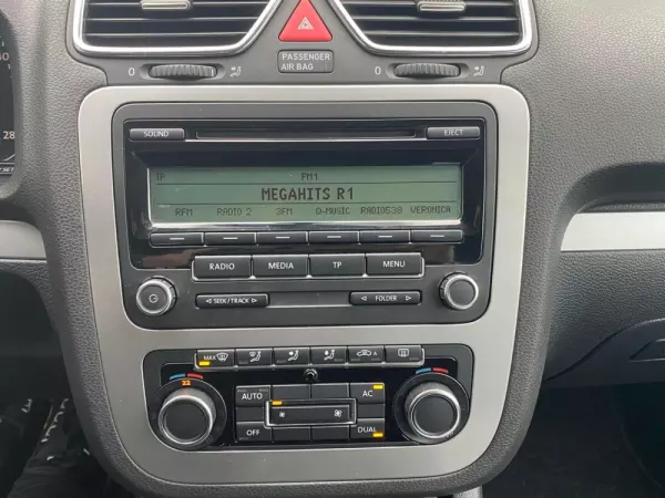 Volkswagen Scirocco 2.0 TDI Sport 25