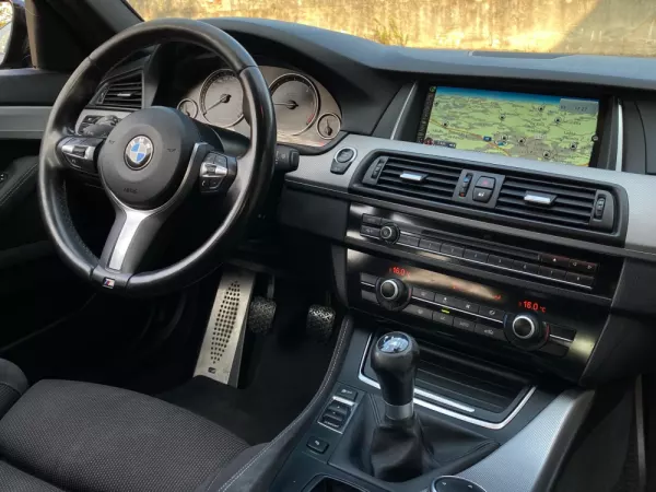 BMW 520 d Pack M 15