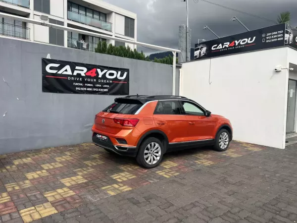 Volkswagen T-Roc 1.0 TSI Style 8