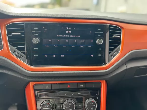 Volkswagen T-Roc 1.0 TSI Style 13