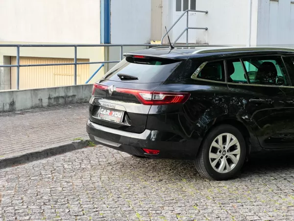 Renault Mégane Sport Tourer 1.3 TCe Limited 3