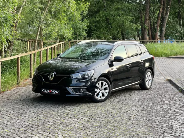 Renault Mégane Sport Tourer 1.3 TCe Limited 8
