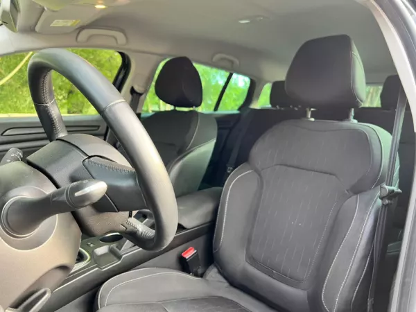 Renault Mégane Sport Tourer 1.3 TCe Limited 22