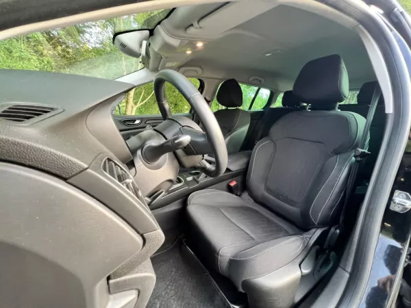 Renault Mégane Sport Tourer 1.3 TCe Limited 23