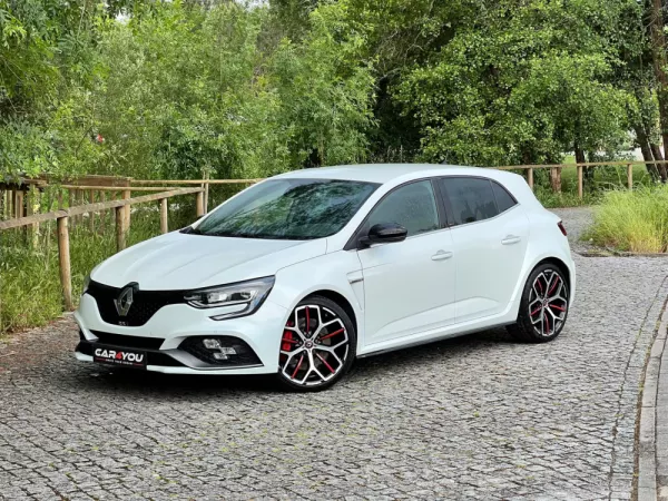 Renault Mégane 1.8 TCe R.S. Trophy EDC 4