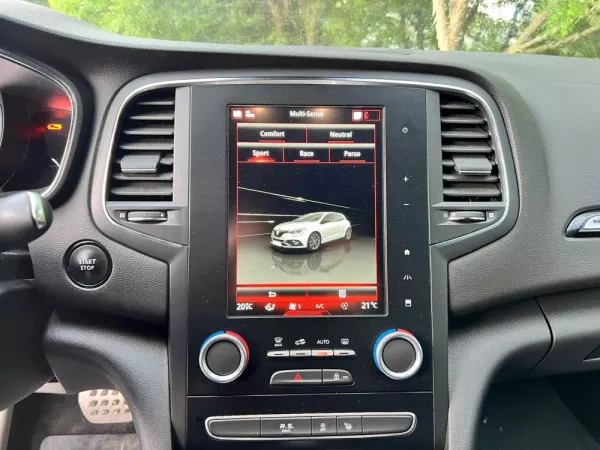 Renault Mégane 1.8 TCe R.S. Trophy EDC 25