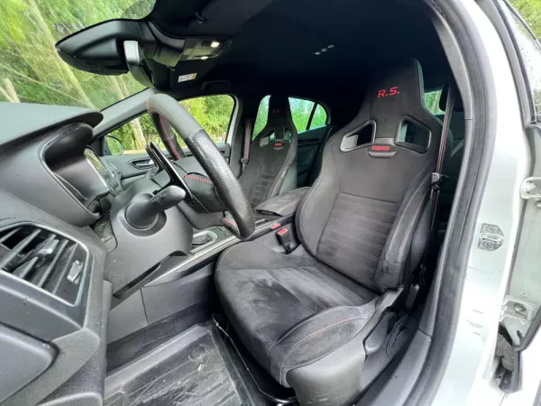 Renault Mégane 1.8 TCe R.S. Trophy EDC 35