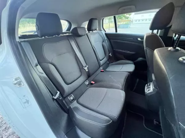 Renault Mégane Sport Tourer 1.5 dCi Limited EDC 19