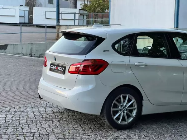BMW 225xe Active Tourer Advantage 5